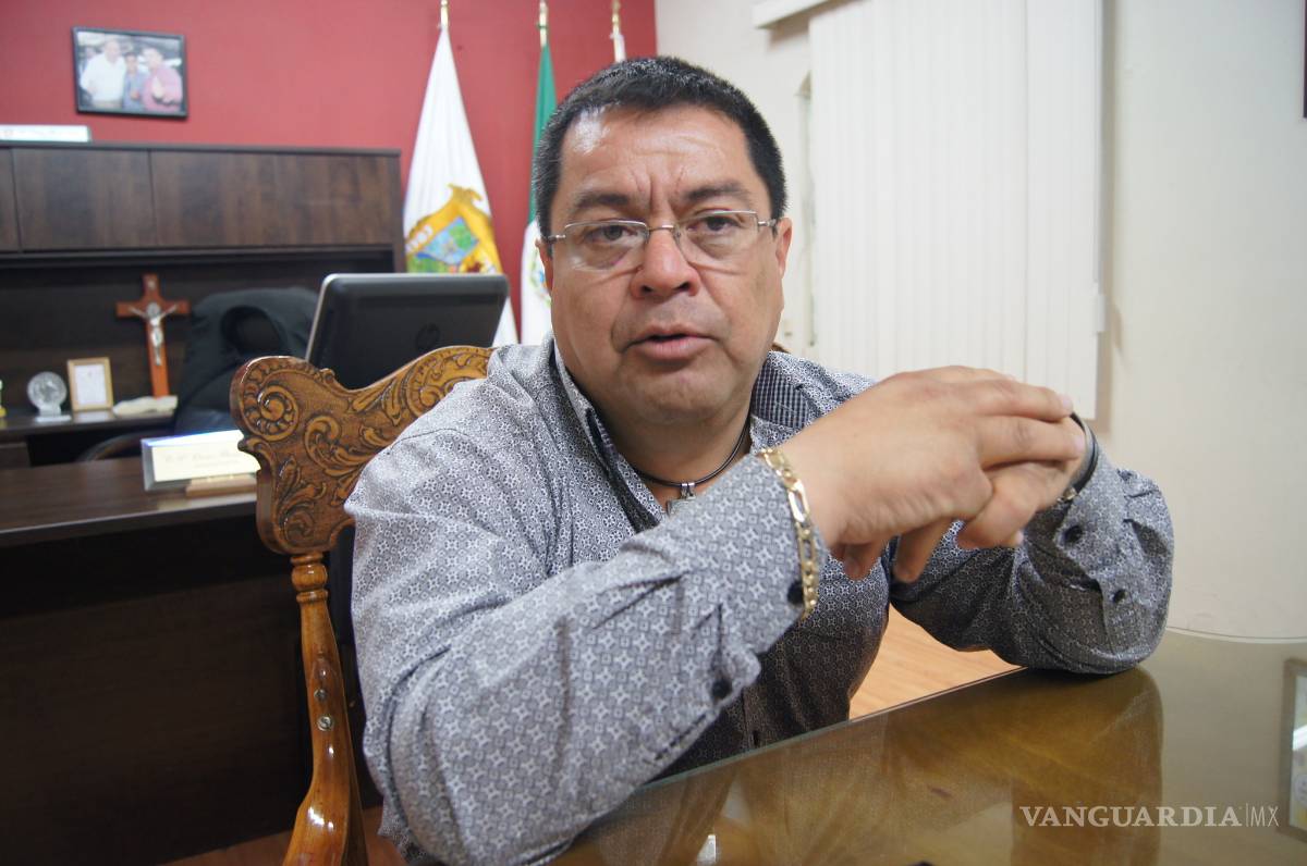 $!Rayan camioneta del alcalde de San Buenaventura