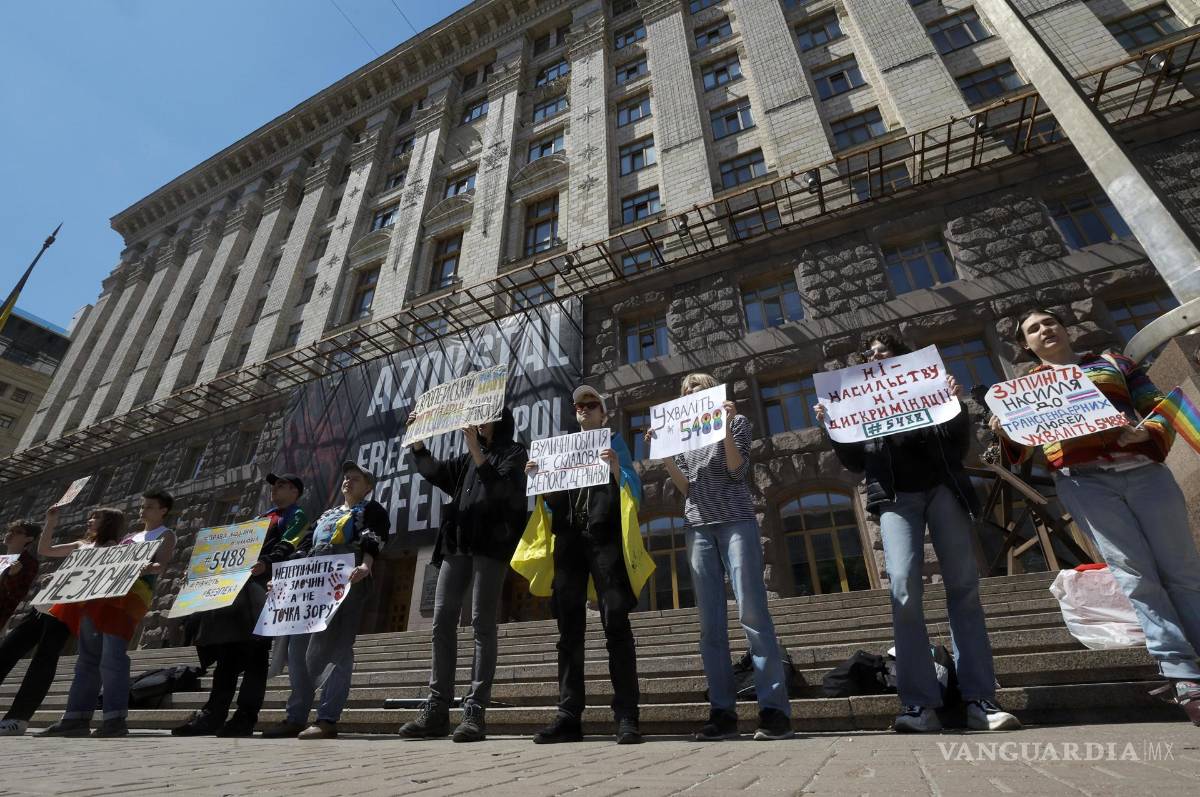 $!Un informe publicado por el ‘Centro de Derechos Humanos LGBT’ Nuestro Mundo’ incluye 24 casos de homofobia y transfobia en Ucrania en 2023.