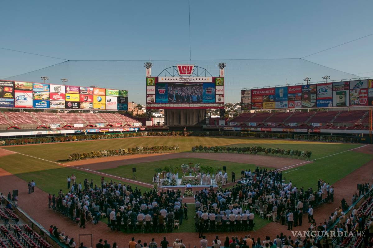 $!Dicen adiós a Juan Manuel Ley en la casa de los Tomateros