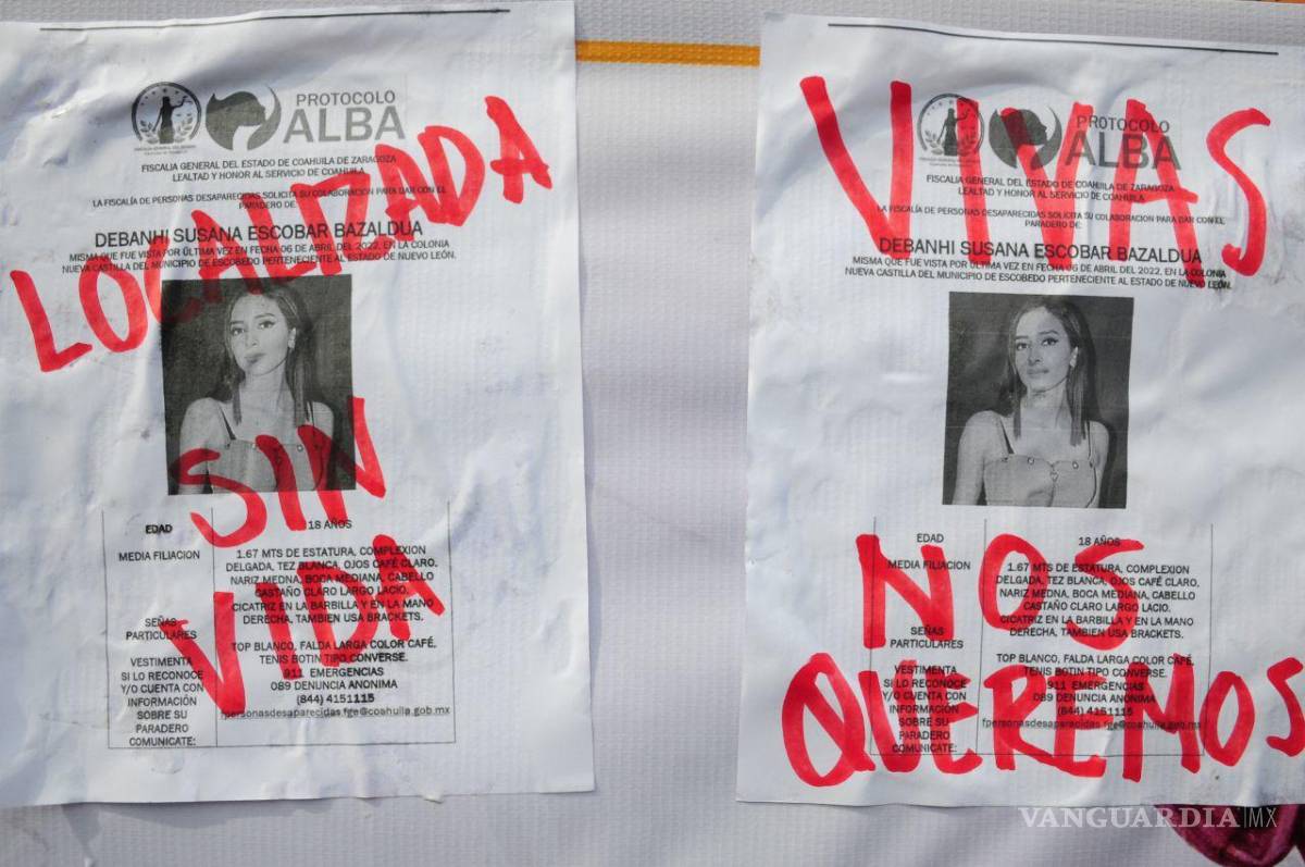 $!Colectivos feministas marcharon para manifestarse en contra de los feminicidios, protocolo ALBA para la búsqueda de Debanhí Escobedo.