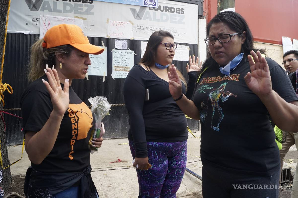 $!Trabajos de rescate en colegio Rébsamen continúan a tres días del sismo (Cobertura Vanguardia)