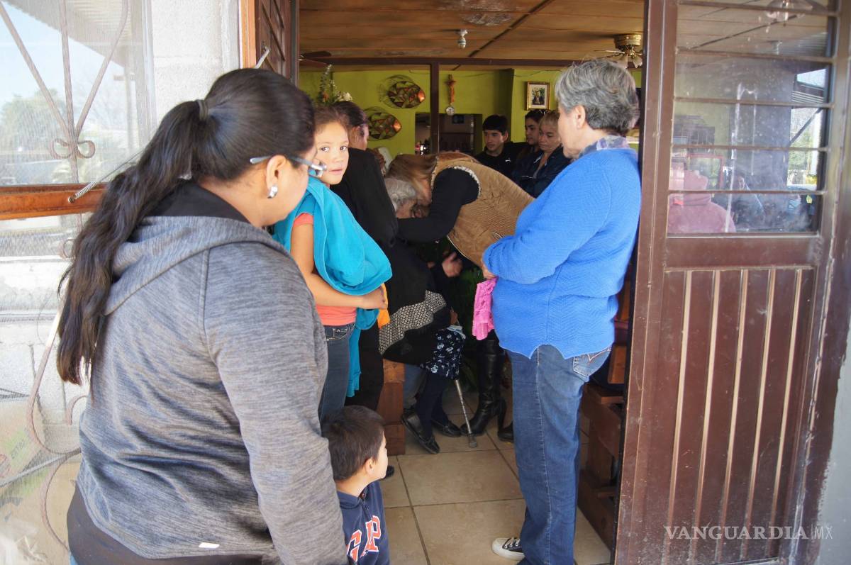 $!Familia, amigos y pobladores de Juárez, Coahuila, despiden a la alcaldesa Olga Gabriela Kobel