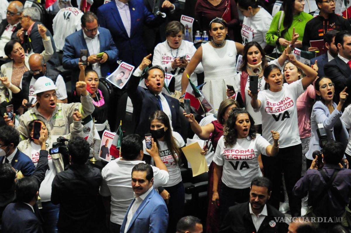 $!Pablo Amilcar, diputado de Morena, crítica el voto en contra de los diputados de oposición.