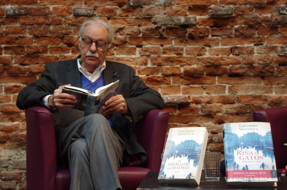 $!Eduardo Mendoza: de lo humano hacia afuera