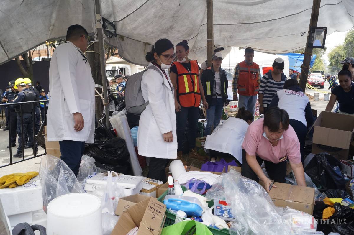 $!Trabajos de rescate en colegio Rébsamen continúan a tres días del sismo (Cobertura Vanguardia)