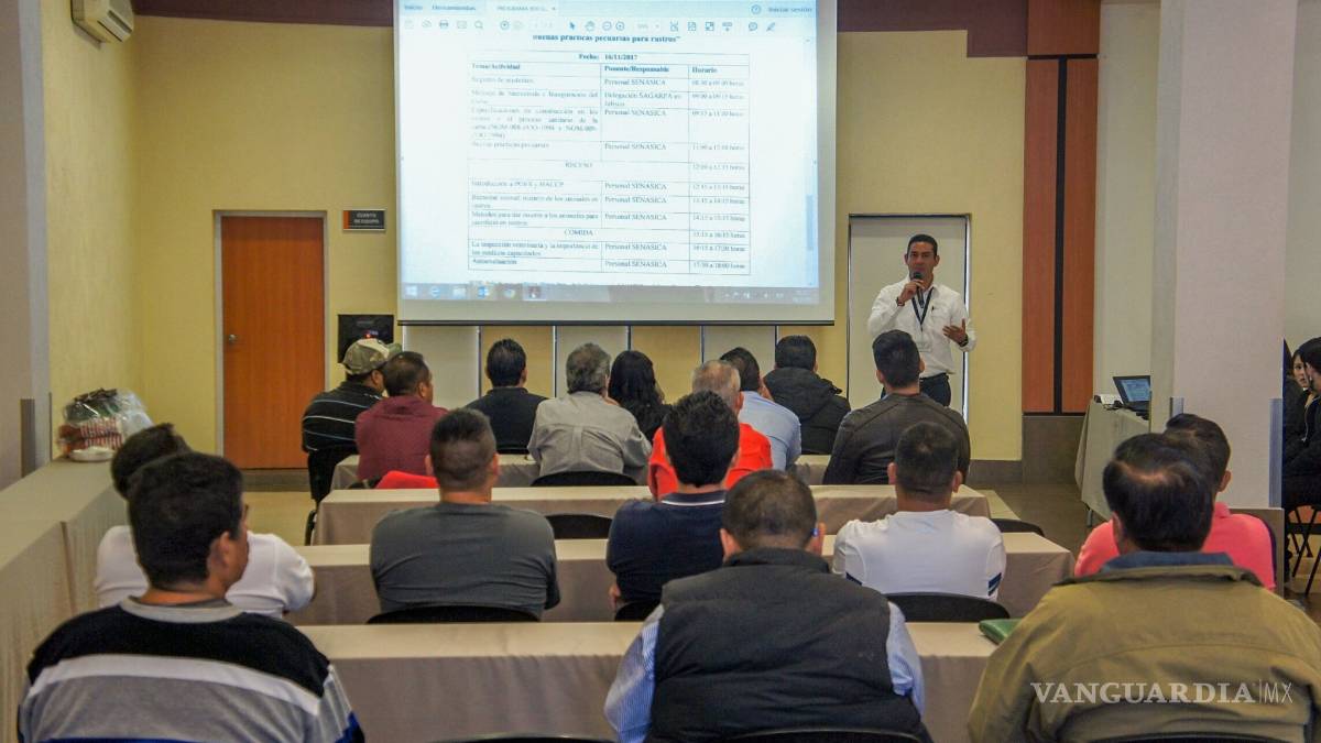 Capacitan a personal operativo en rastros municipales en materia de bienestar animal