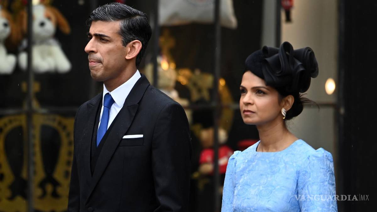 Así inicia el reinado del Carlos III tras una larga espera para ser el monarca británico (fotos)