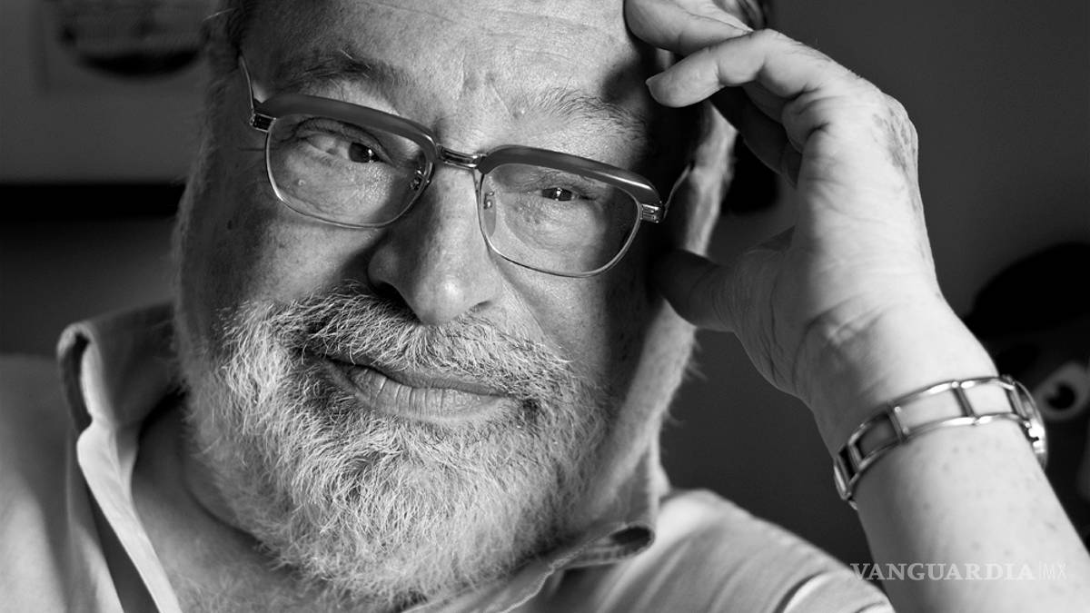 Fernando Savater encabeza jurado de Premio Alfaguara de Novela