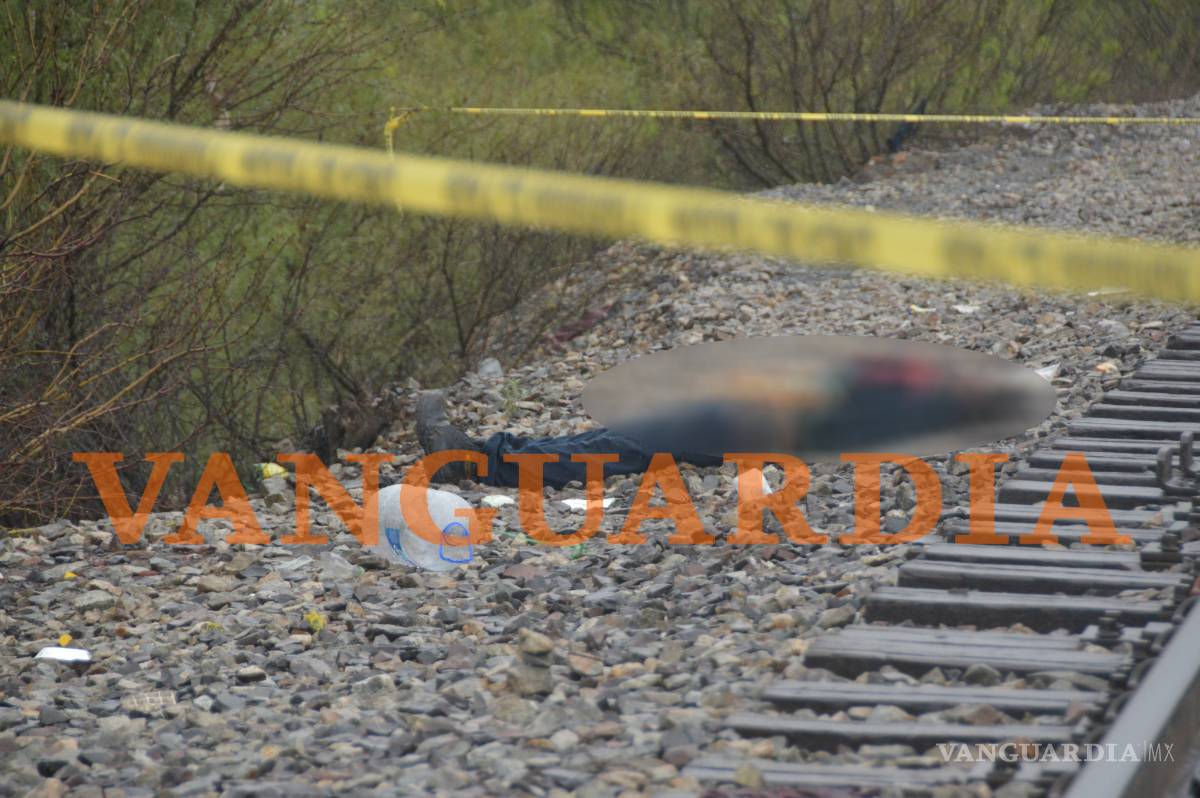 $!Encuentran a hombre sin vida cerca de vías del tren en Saltillo