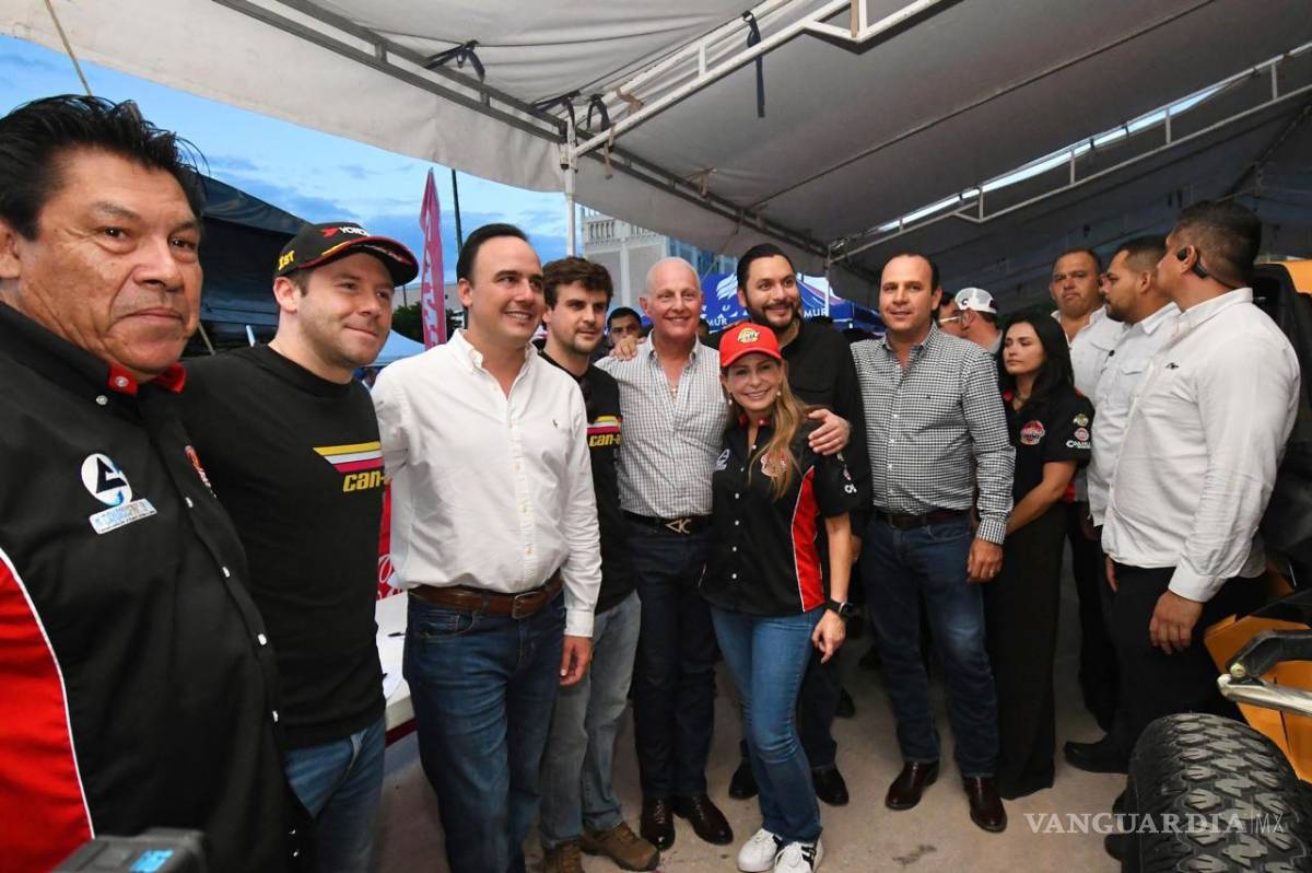 $!Autoridades municipales y estatales dan la bienvenida a los corredores.