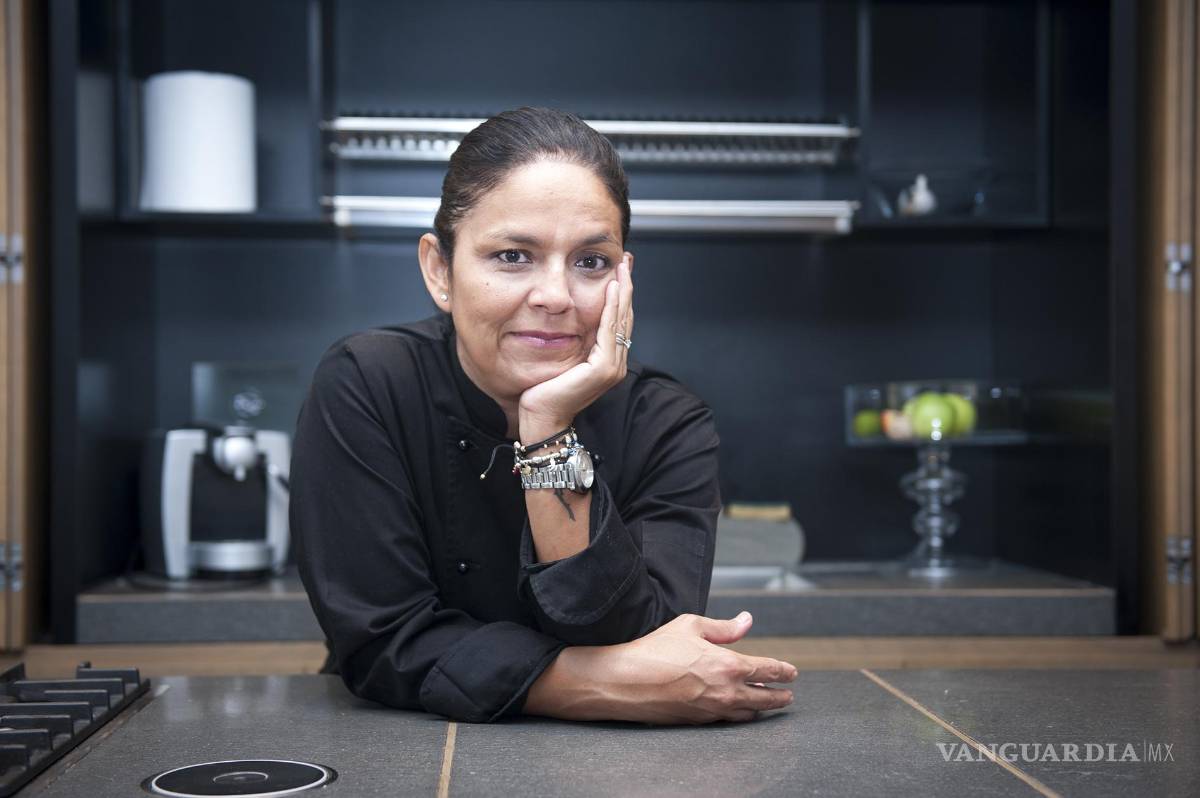 $!Originaria de Acapulco, Guerrero, Diana Beltrán Casarrubias fue la primera chef guerrerense que logró trabaja para el Vaticano en Roma, Italia.