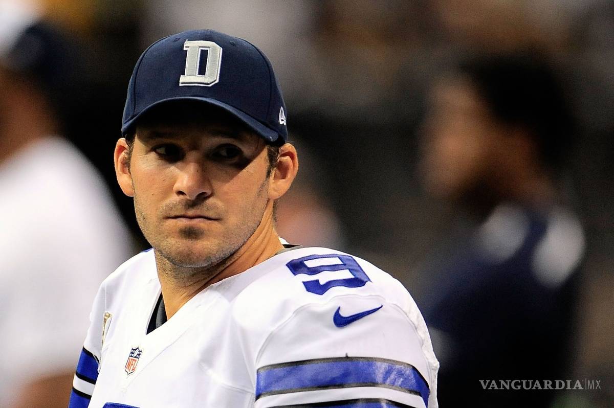$!Tony Romo se despide de los Cowboys