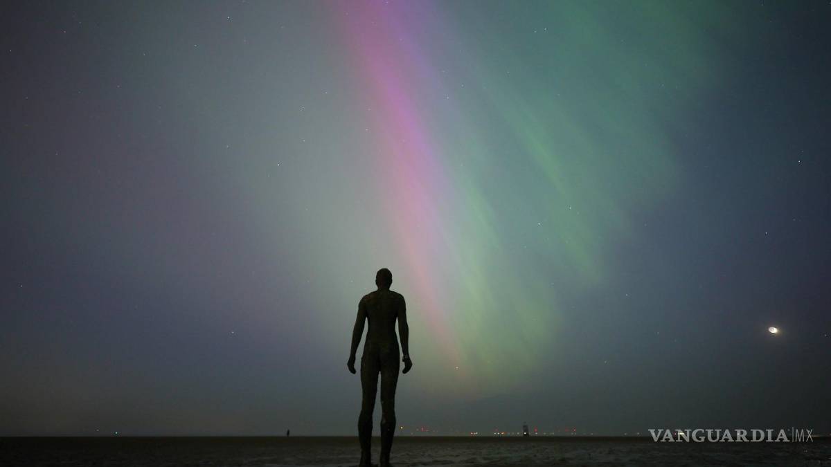 Inusual y potente tormenta solar pinta los cielos del hemisferio norte con coloridas auroras boreales (fotos)