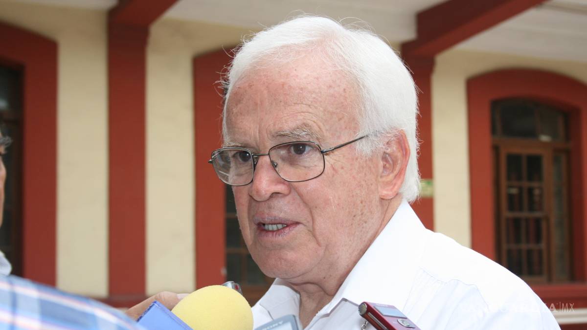 Evade Obispo de Saltillo hablar sobre curas pederastas