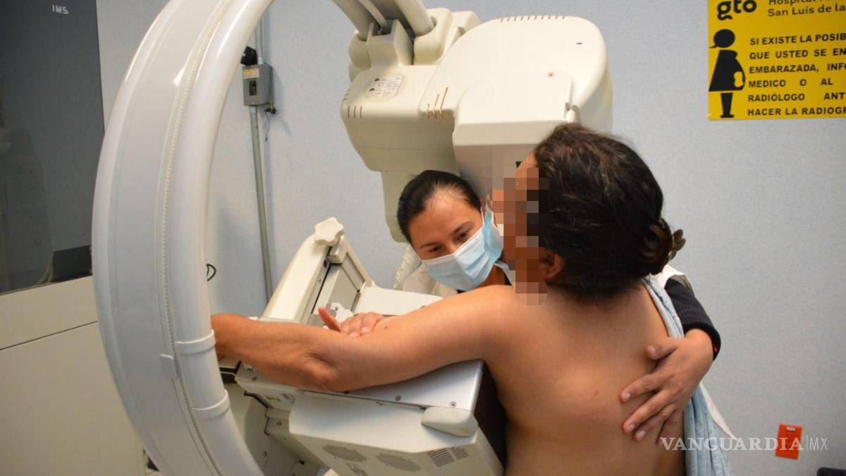 Saltillo: ‘Sobrevivo al cáncer de mama gracias a mi patrona’