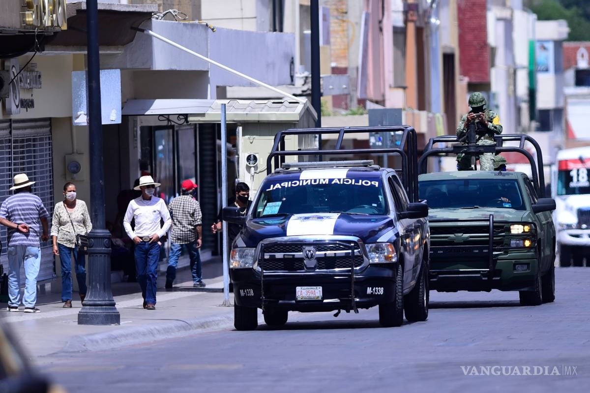 $!Alargan periodo de 'diálogo' con saltillenses que violan medidas sanitarias por COVID-19