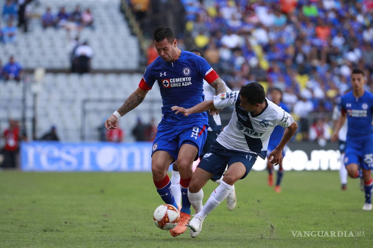 $!Gran debut de Misael Domínguez y Cruz Azul regresa triunfal al Estadio Azteca