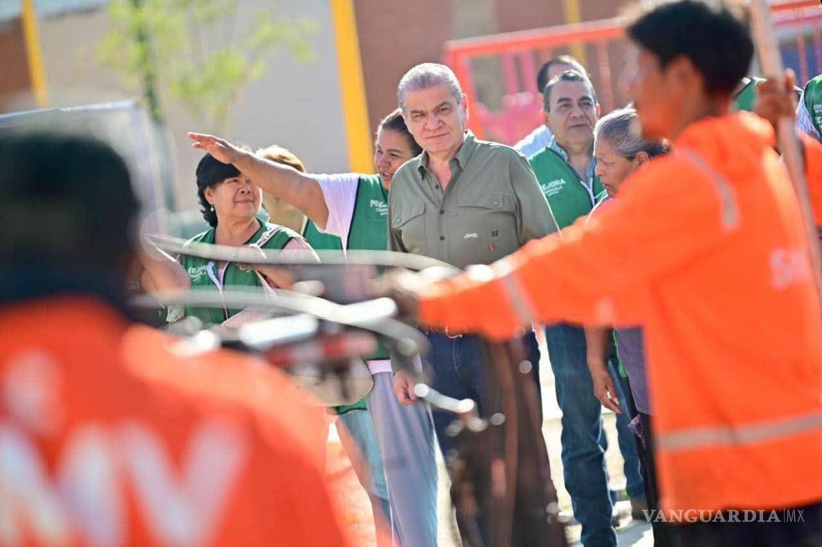 $!El alcalde Miguel Ángel Riquelme Solís señaló que las obras responden a peticiones de los habitantes para mejorar la movilidad y la seguridad vial.