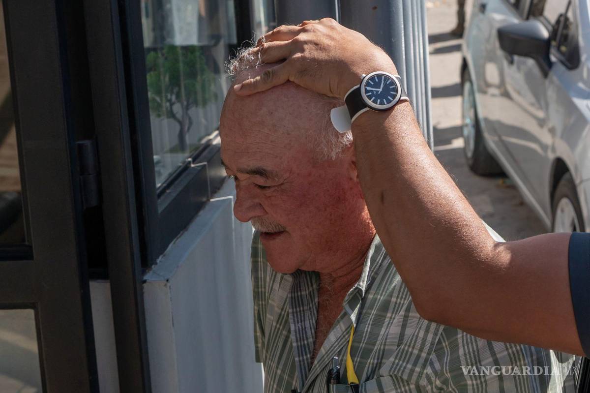 $!El ex gobernador de Baja California, Ernesto Ruffo Appel, fue ingresado a las instalaciones de la Fiscalía General De la República en la Zona Río de Tijuana.