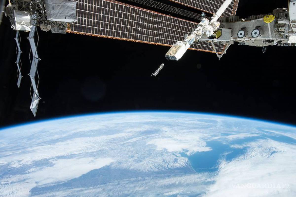 $!De momento, el Gobierno ruso prevé participar en la EEI hasta 2024, con la intención de lanzar después su propia estación.