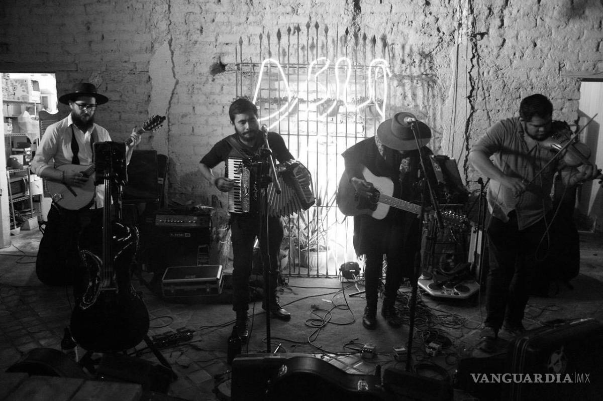 $!Con siete años escribiendo su propia música, y con participación en importantes escenarios, Celtillo Folk actualmente es uno de los principales exponentes de este género en el norte de México.