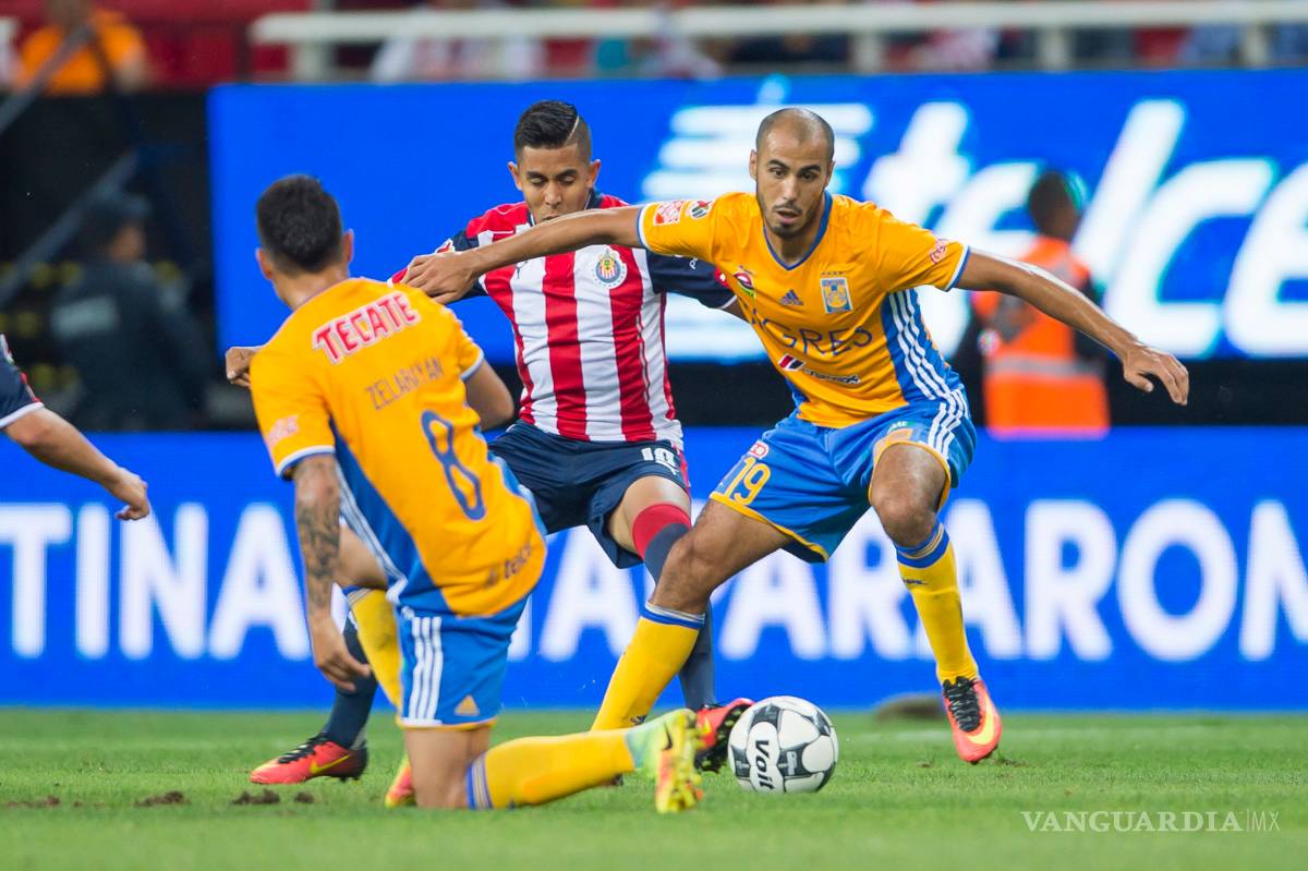 $!Tigres le gana a Chivas y sigue invicto en el Apertura 2016 de la Liga MX