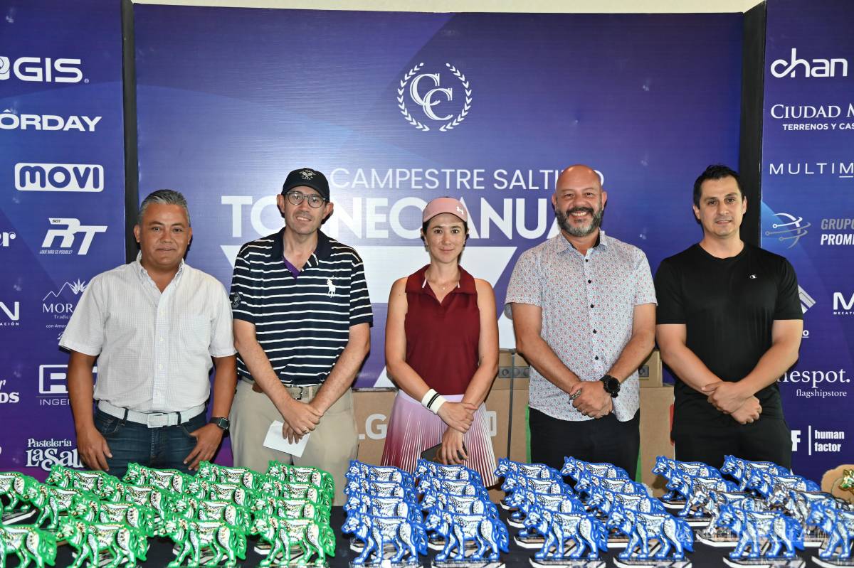 $!Presentes, Alejandro Herrera, Salomón Abedrop, Julissa Chávez, Roberto Carmona y Carlos Quijano.