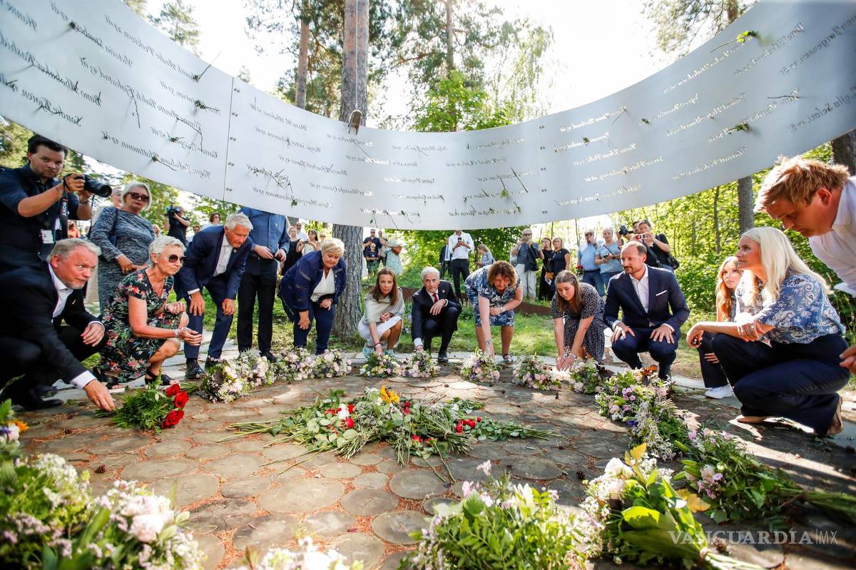 $!Décimo aniversario de los atentados de Anders Behring Breivik en Noruega