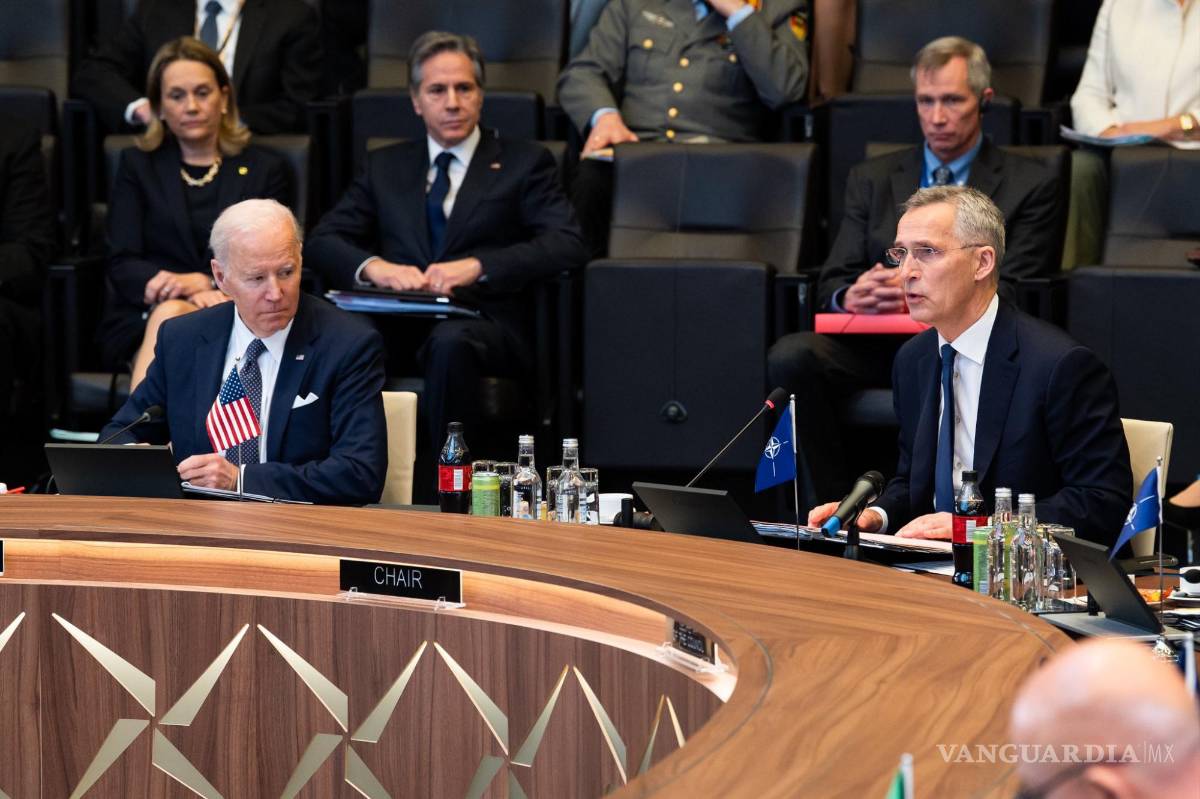 $!La embajadora de Estados Unidos ante la OTAN, Julianne Smith, también reiteró que Washington no quiere un cambio de régimen en Rusia.