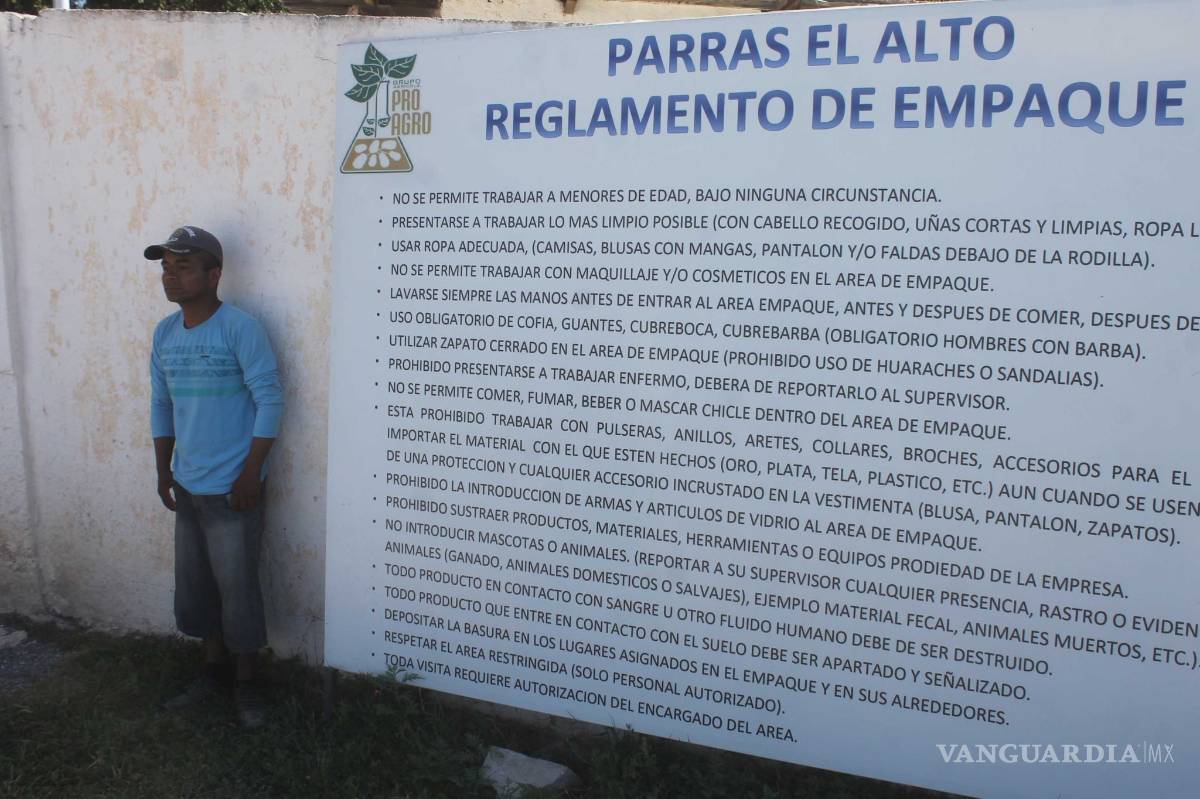 $!Accidente vehicular deja 18 lesionados y un muerto en Parras