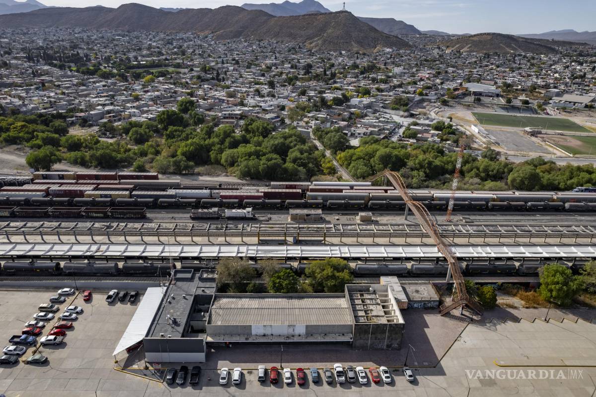 $!Las estaciones se ubicarán en Derramadero (zona industrial), Ramos Arizpe (cerca del Palacio Municipal) y Saltillo (patio ferroviario).