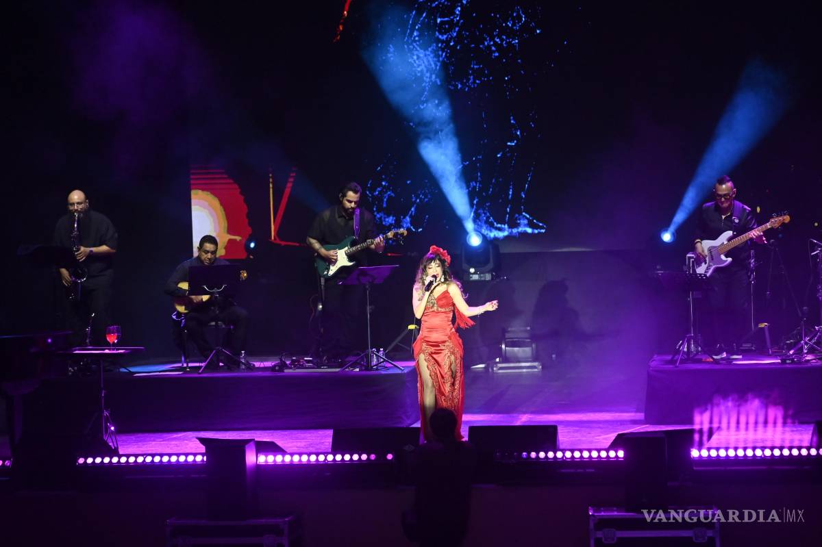 $!Filippa Giordano cierra al ritmo del mariachi la FINA 2026
