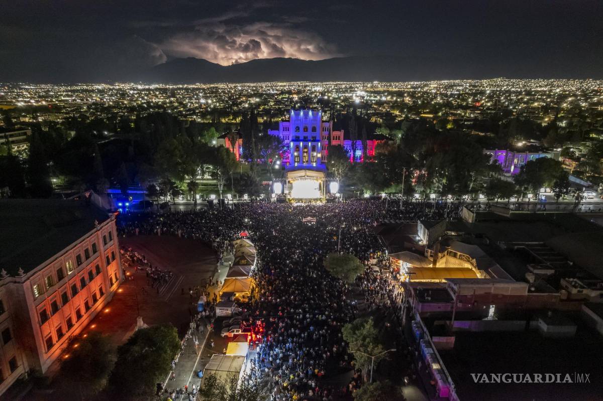 $!De acuerdo con los organizadores fueron más de 22 mil personas quienes acudieron a esta presentación.