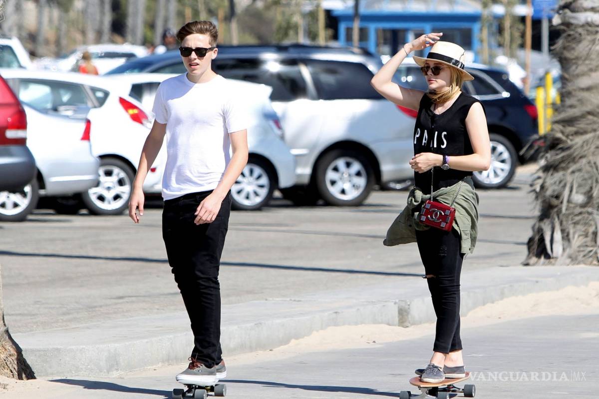 $!Aseguran que Chloë Grace y Brooklyn Beckham, terminaron