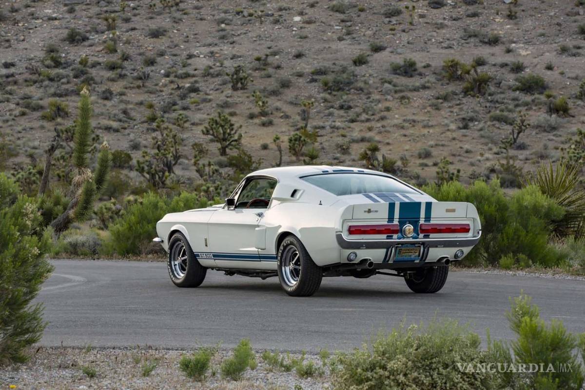 $!Shelby GT500 Super Snake 1967, poderoso muscle car fabricado en 2018 con aún más poder