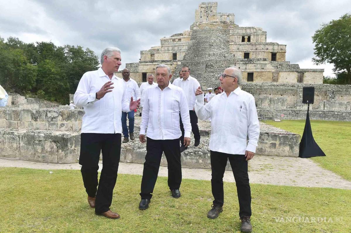 $!Andrés Manuel López Obrador, presidente Constitucional de los Estados Unidos en la Imposición de la Condecoración de la Orden Mexicana del Águila Azteca al presidente de la República de Cuba, Miguel Díaz-Canel | Foto: Presidencia