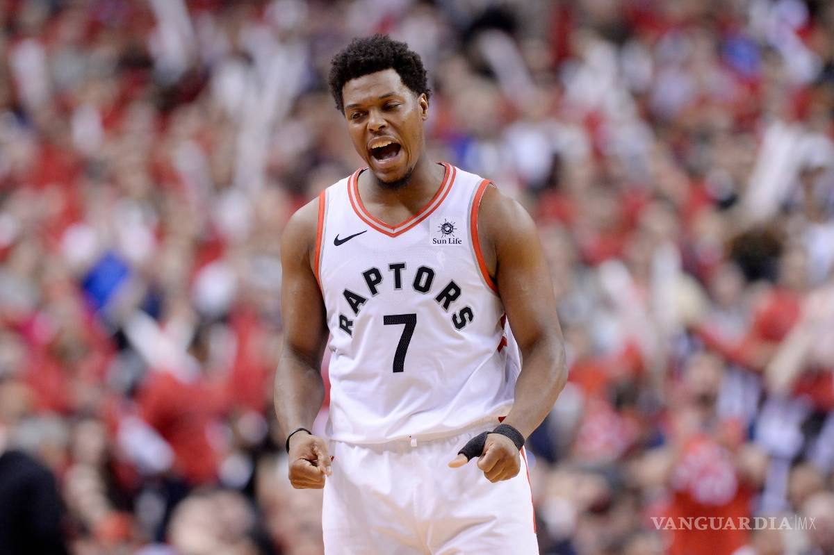 $!Kawhi Leonard vuelve al 'ruedo' y lleva a los Raptors a acercarse en la serie ante Bucks