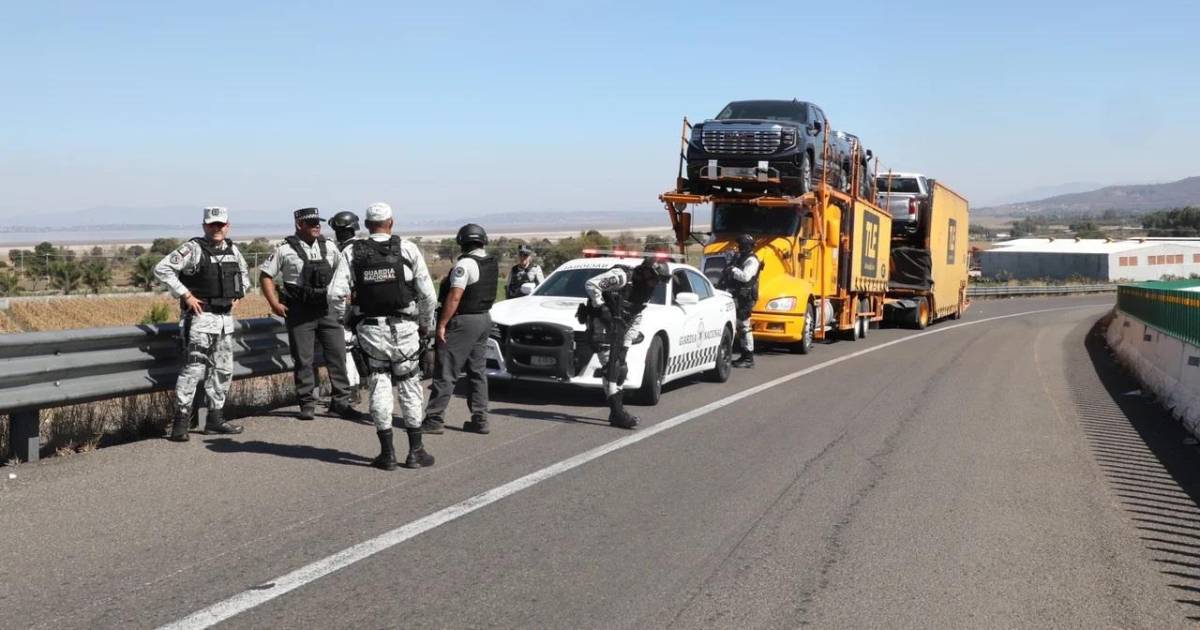 Morena busca que la Sedena asuma el control de la seguridad en carreteras ante alza de robos