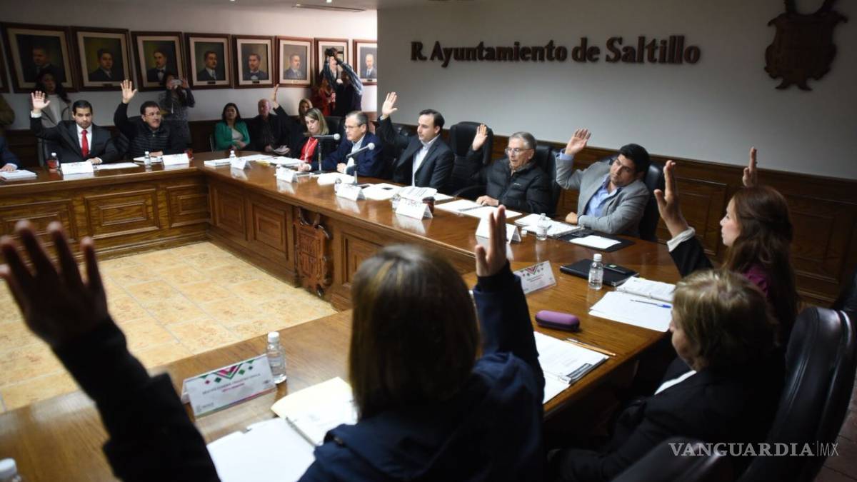Saltillo con alcalde sólo de 8 am a 3 pm; hará campaña por la tarde