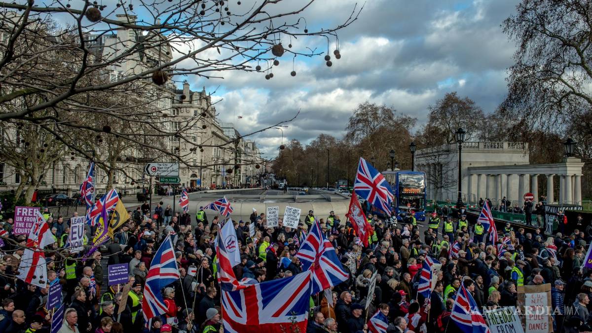 Escándalos, mentiras y fiestas: la caída de Boris Johnson