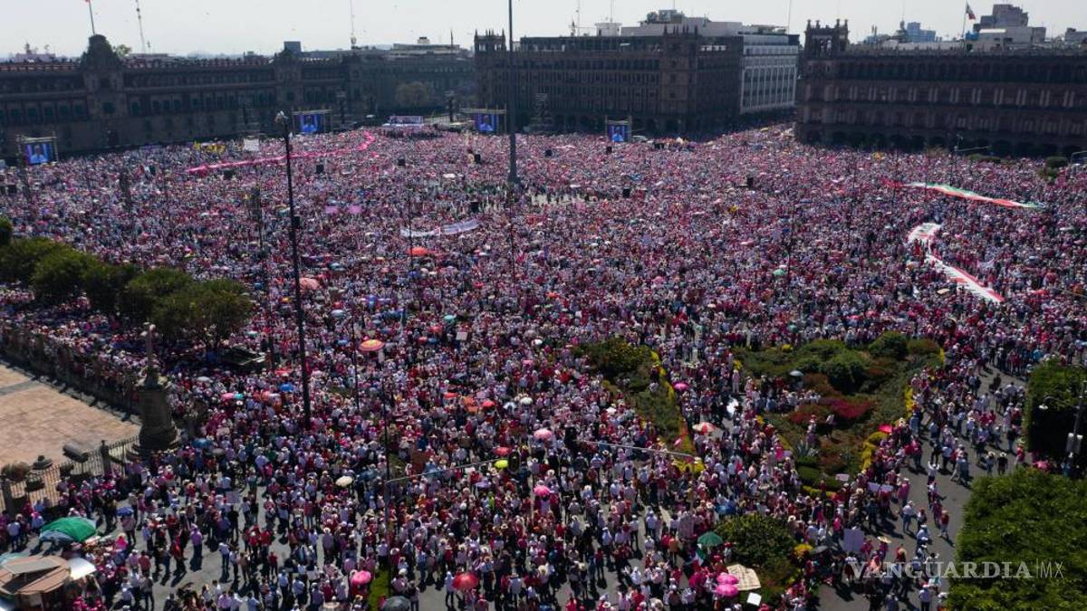 Así toman las calles y plazas miles de mexicanos para defender al INE (Fotos)