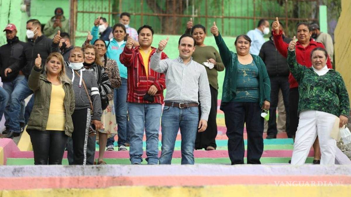 Le dibujan sonrisa a colonia La Minita de Saltillo