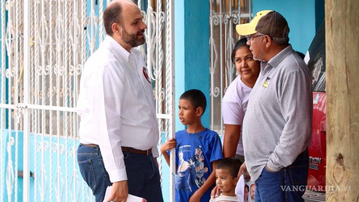 Promete Jericó ampliar el programa de becas