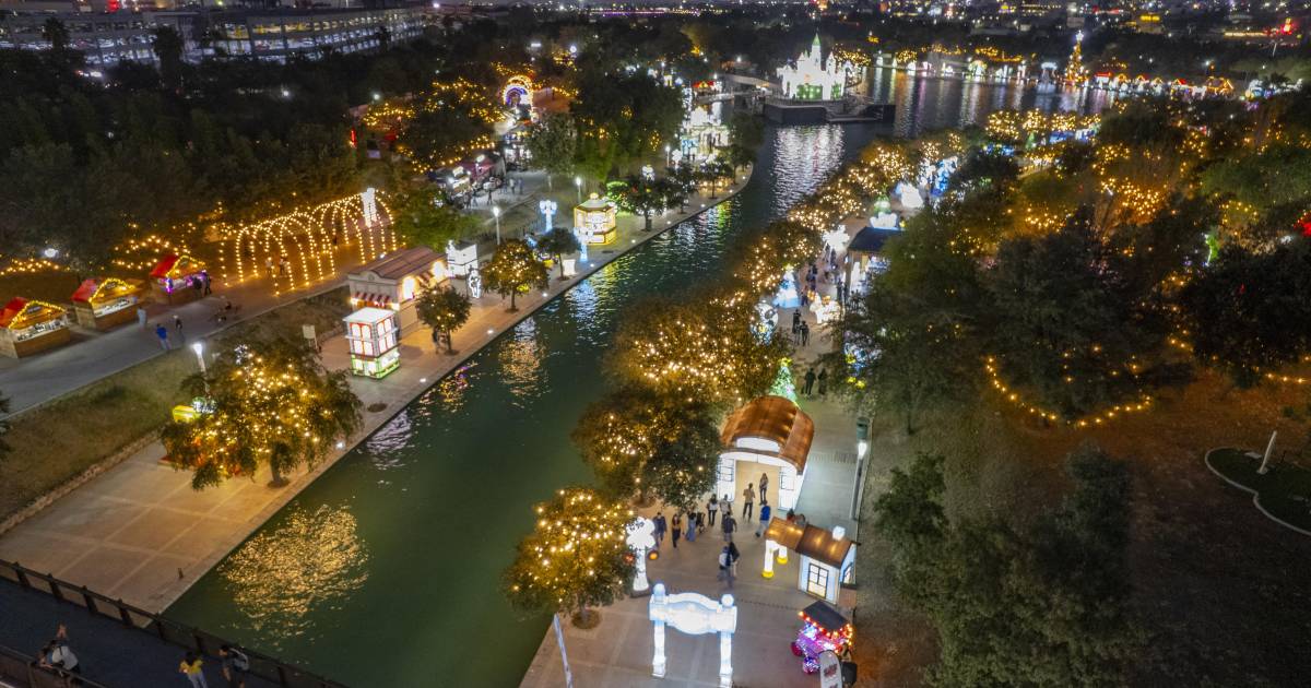 La magia de Luztopía ya brilla en el Parque Fundidora