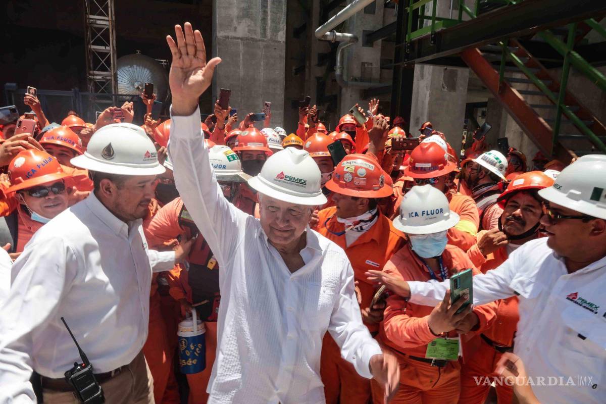$!Andrés Manuel López Obrador inauguración la Refinería Olmeca aunque no estaba concluida.