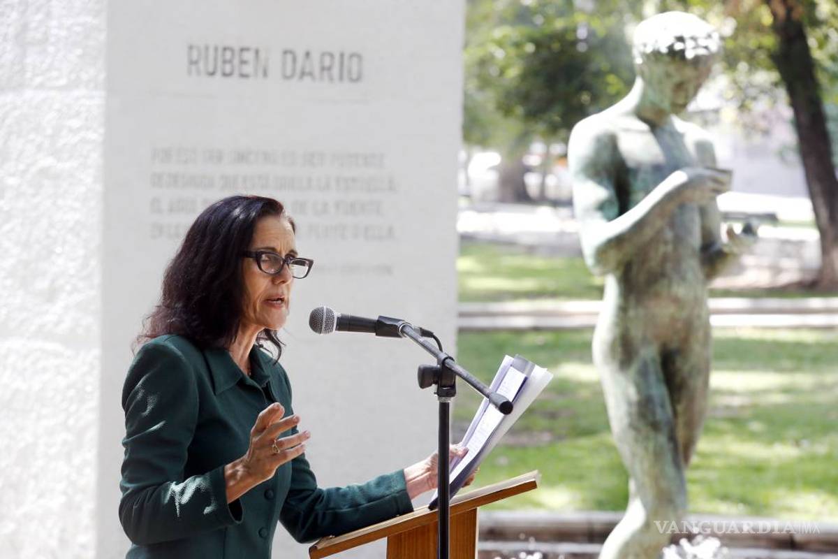 Chile homenajea al poeta Rubén Darío a cien años de su muerte
