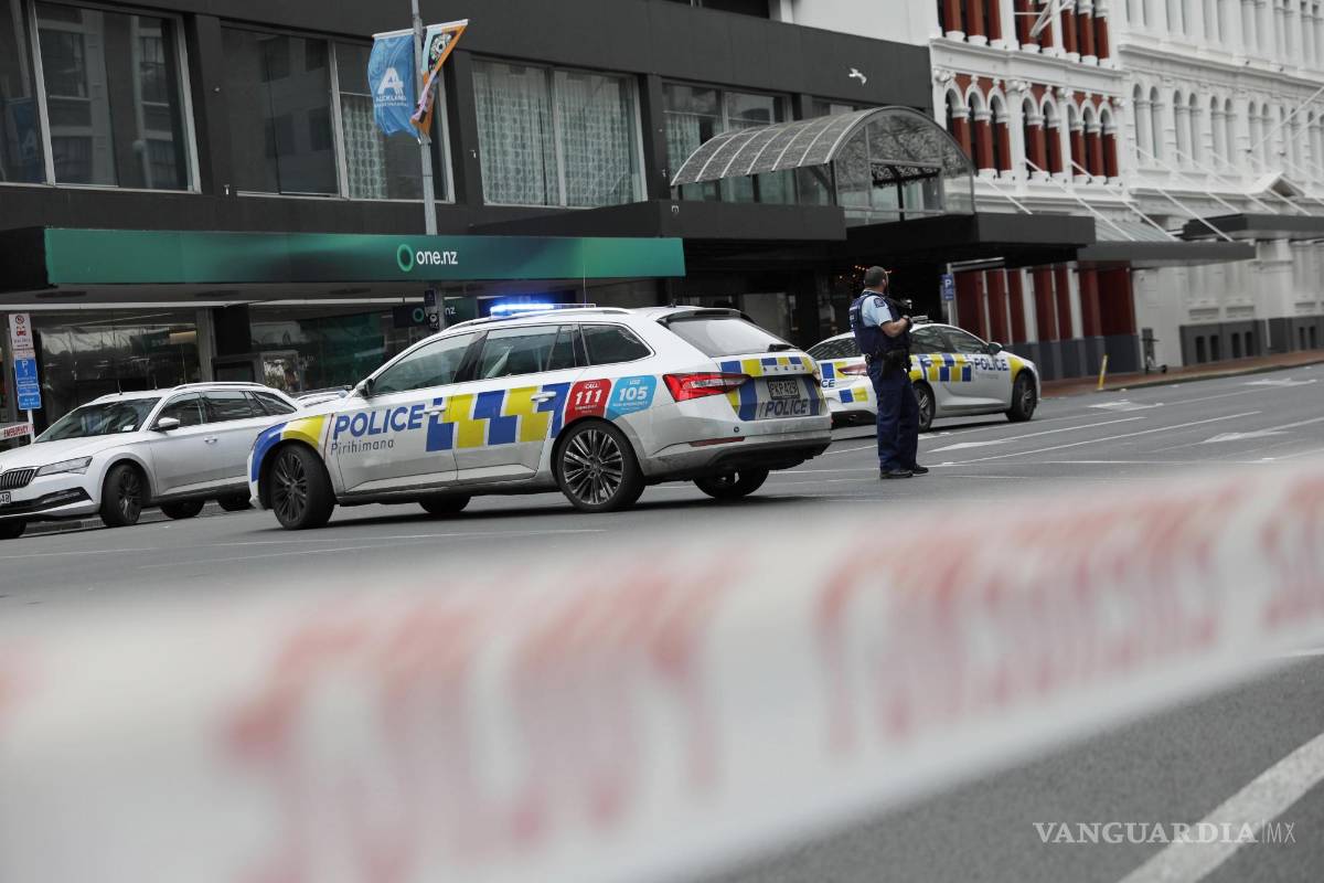 $!La policía informó que el hecho dejó múltiples heridos, cerca del hotel del equipo femenil de Noruega.