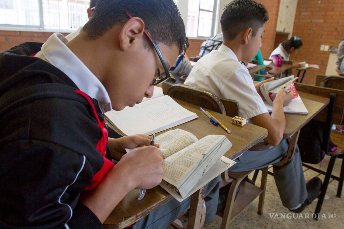 Senado aprueba modificación al calendario escolar