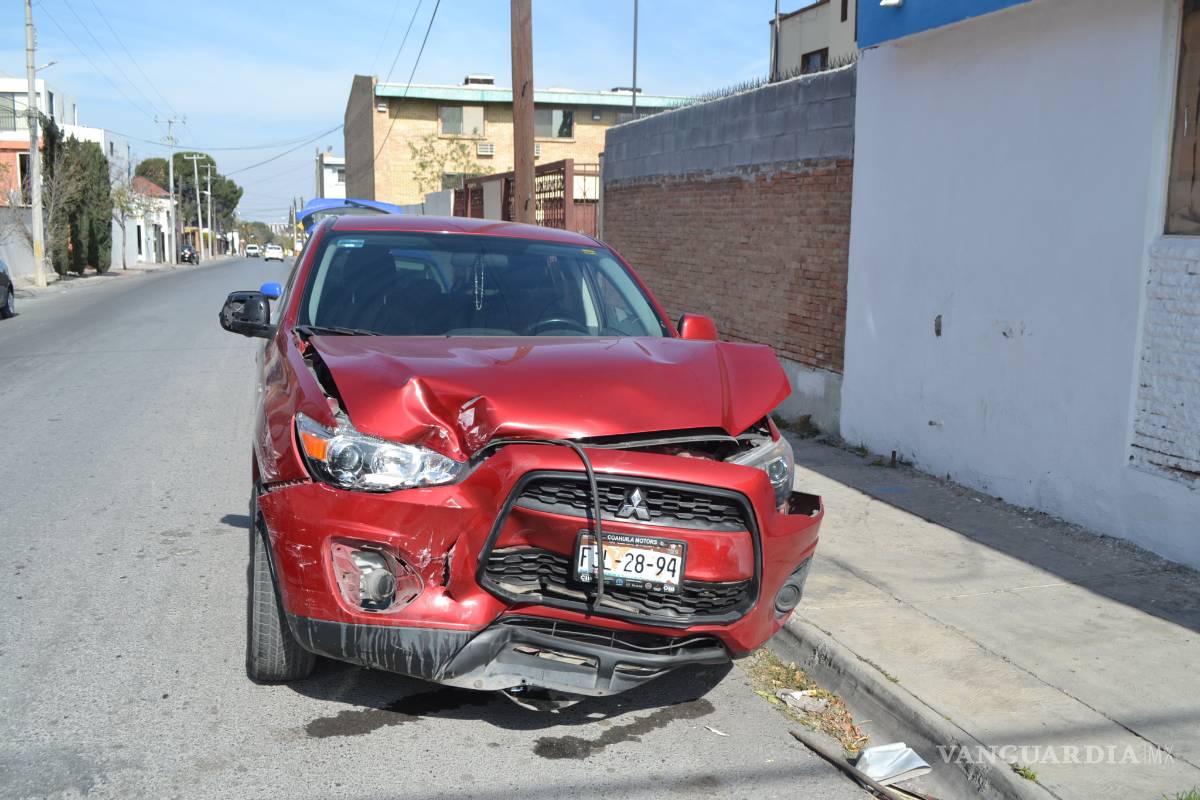 Chocan en Virreyes; un conductor no respetó el alto