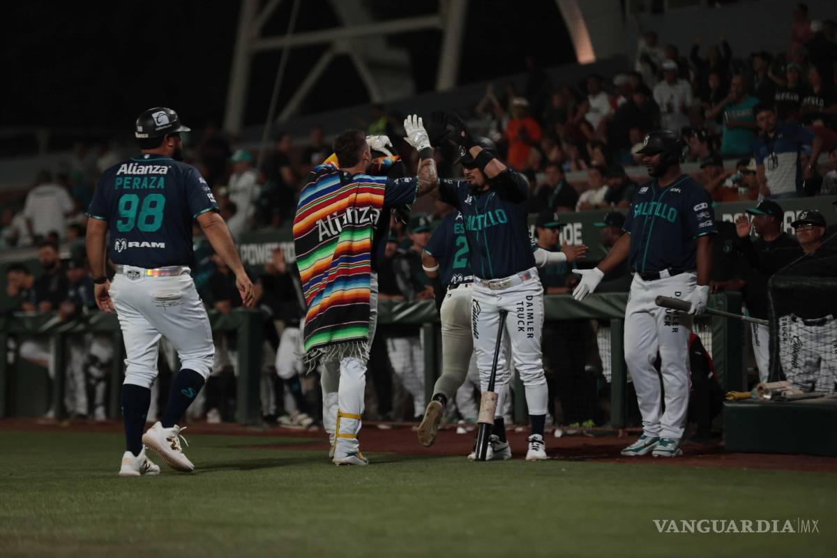 $!Saraperos construyó una ventaja de cinco carreras en los primeros tres innings, pero Sultanes respondió con una remontada que cambió el rumbo del encuentro.